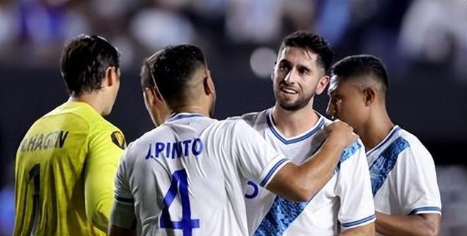 重返赛场引发热议！，穆古鲁扎在加拿大队比赛中锐不可当全场沸腾不已的简单介绍-爱游戏APP