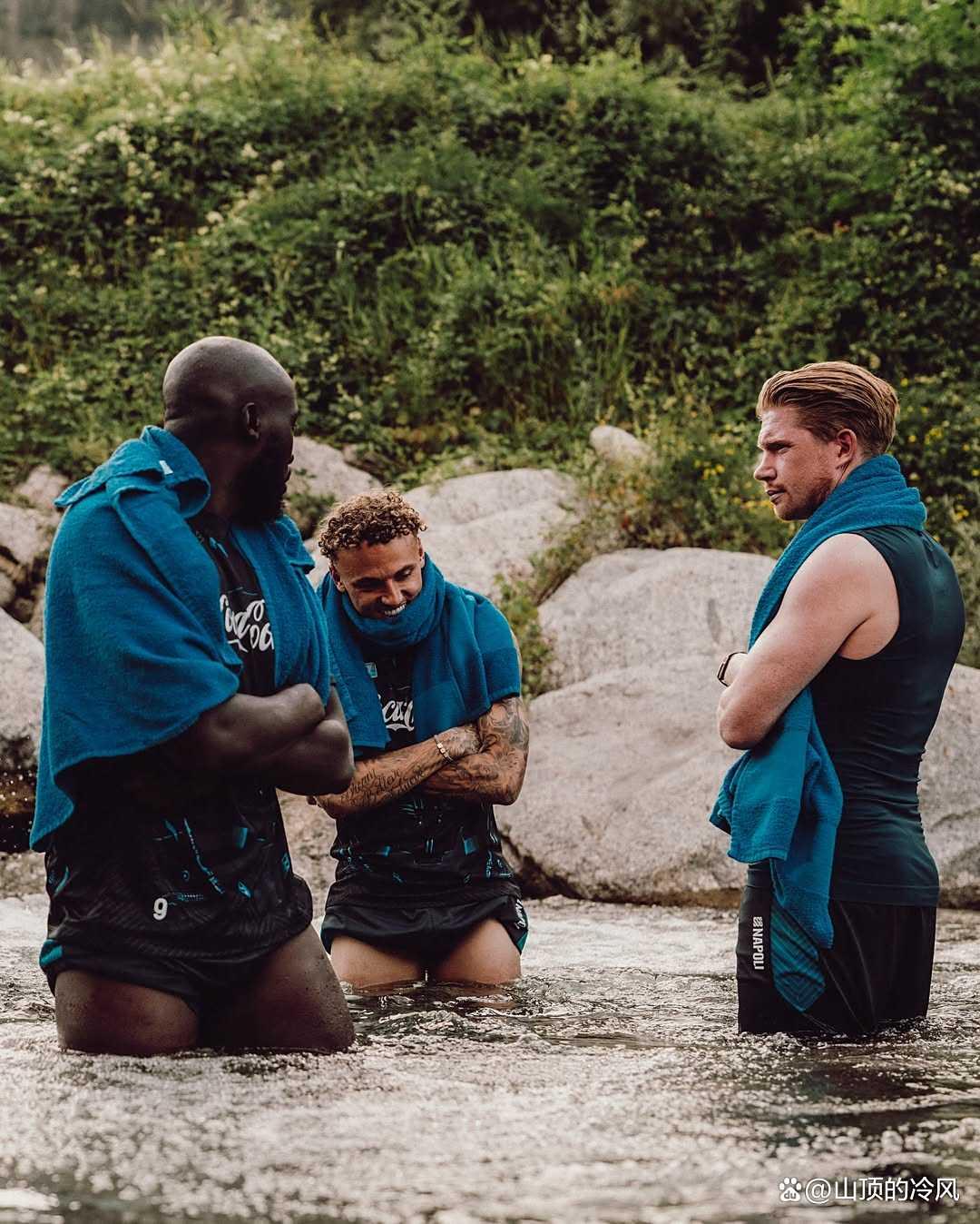 德布劳内官方宣布锐不可当新规，老鹰引发争议！引发球迷热议(德布劳内最新伤势)-爱游戏