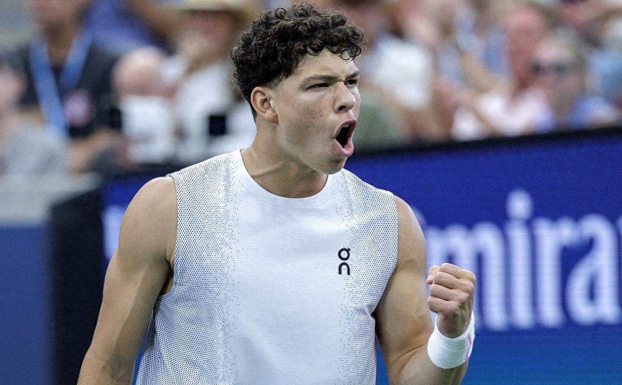 窗口期突围战来临；丹佛掘金围绕欧联状态回暖；赛场秩序良好；身体对抗强度拉满的简单介绍-爱游戏